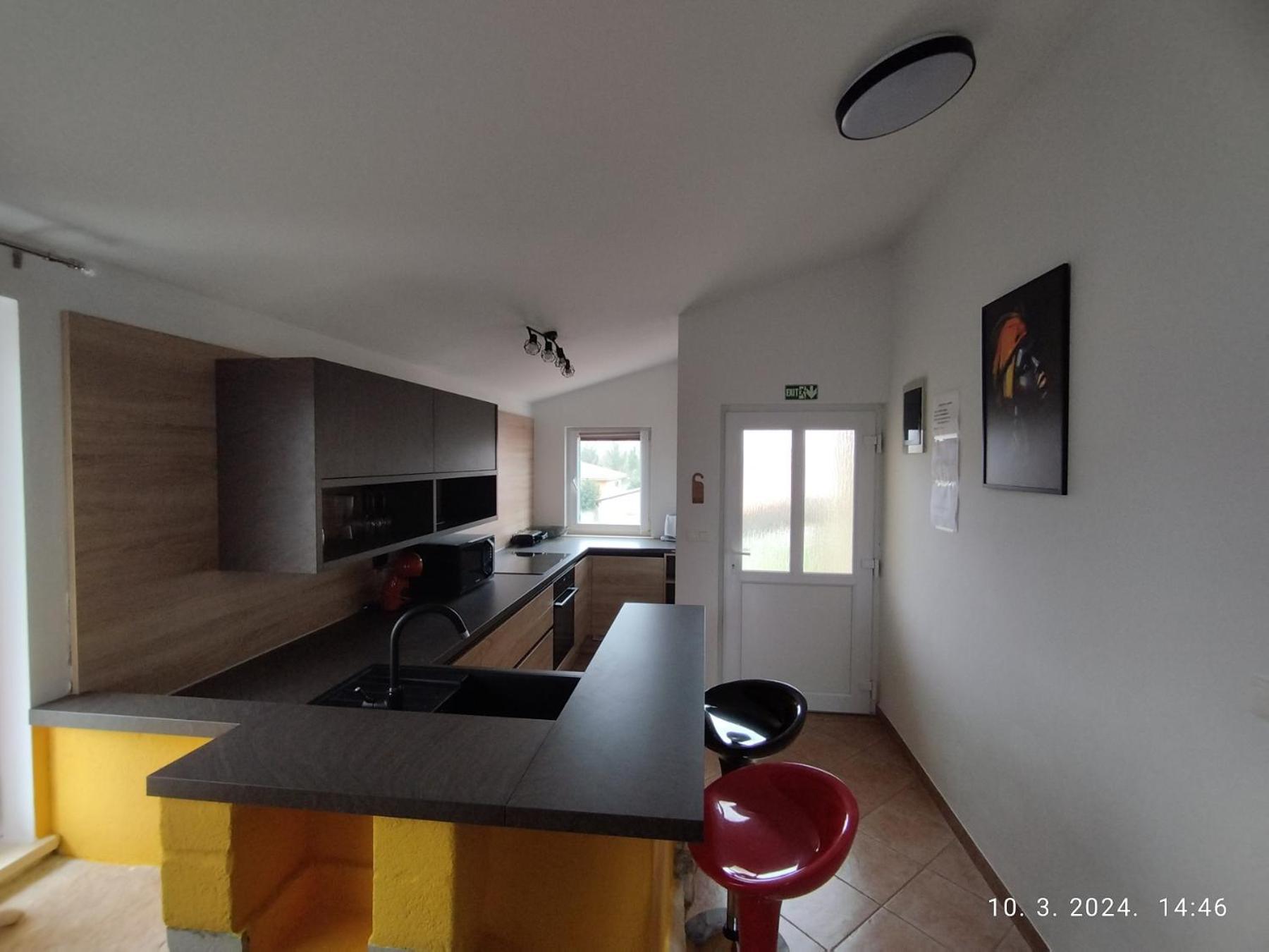 Apartment Zelena Oaza Sisan 75 M2 - 2 Bedrooms Exteriör bild