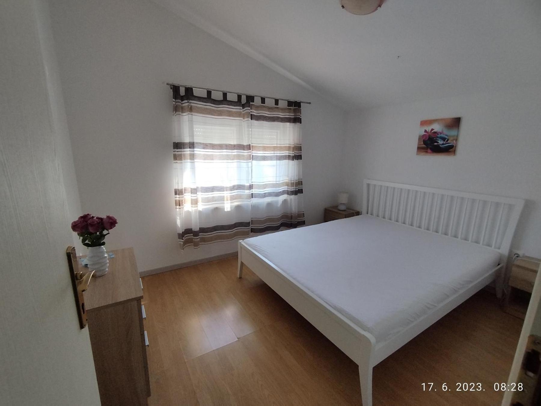 Apartment Zelena Oaza Sisan 75 M2 - 2 Bedrooms Exteriör bild